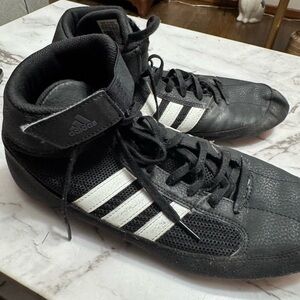 Adidas Men's Black and White wrestling Shoes
